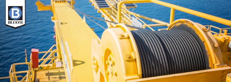 Hydraulic winch in marine operations